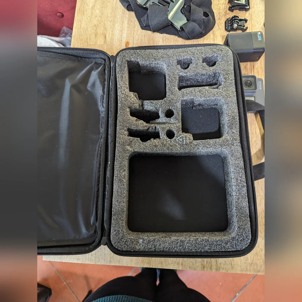 GoPro Hero 5 Black w/ Carrying Case & Accessories